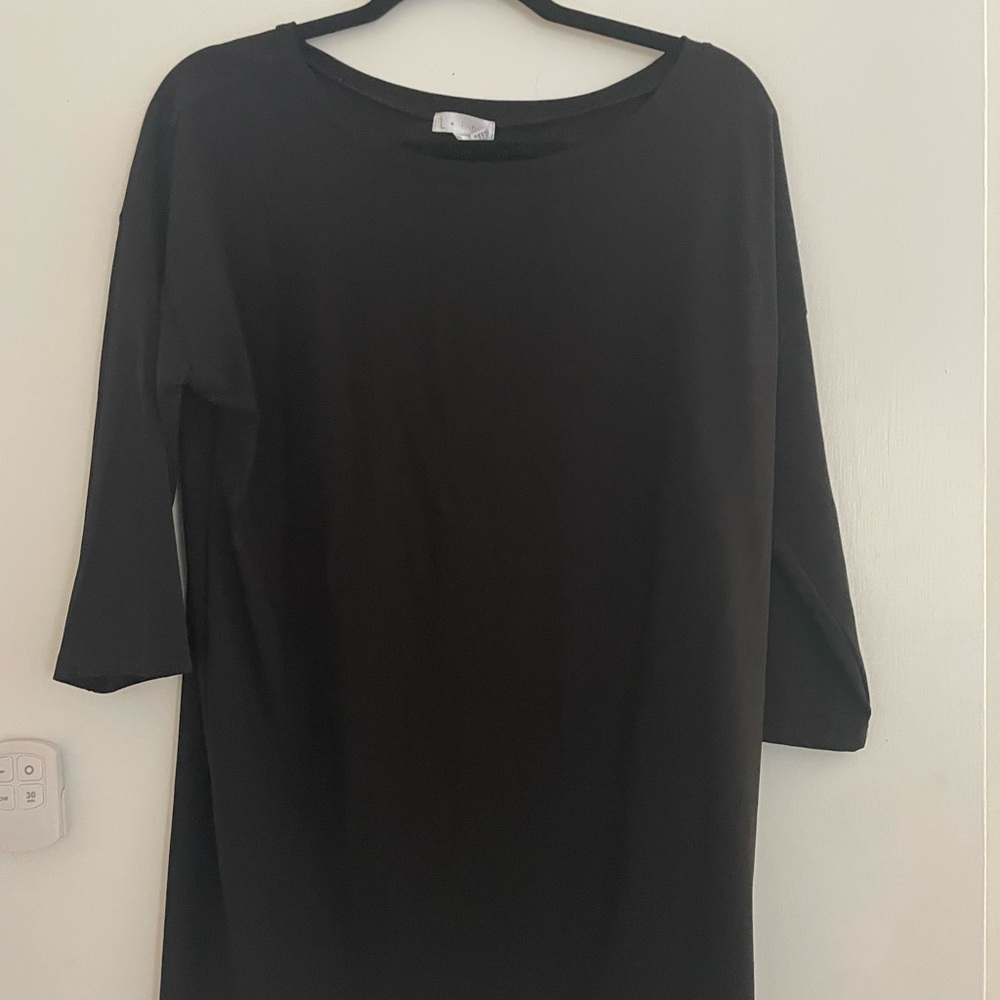 Black shift dress